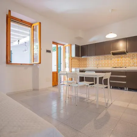 Holiday home Casa - Helloelba *