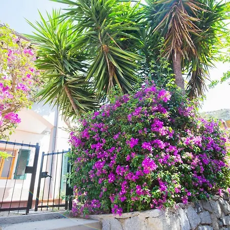 Holiday home Casa - Helloelba